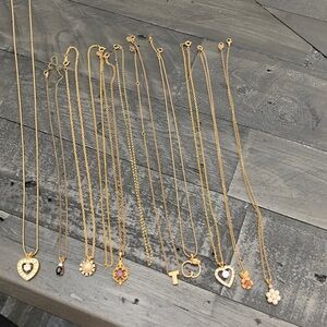 Vintage Costume Jewelry Necklaces - 11 total